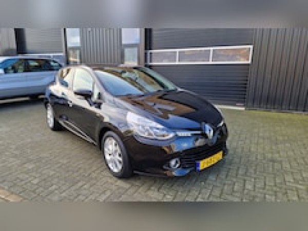 Renault Clio 0.9 TCe Iconic 2016 - voorkant