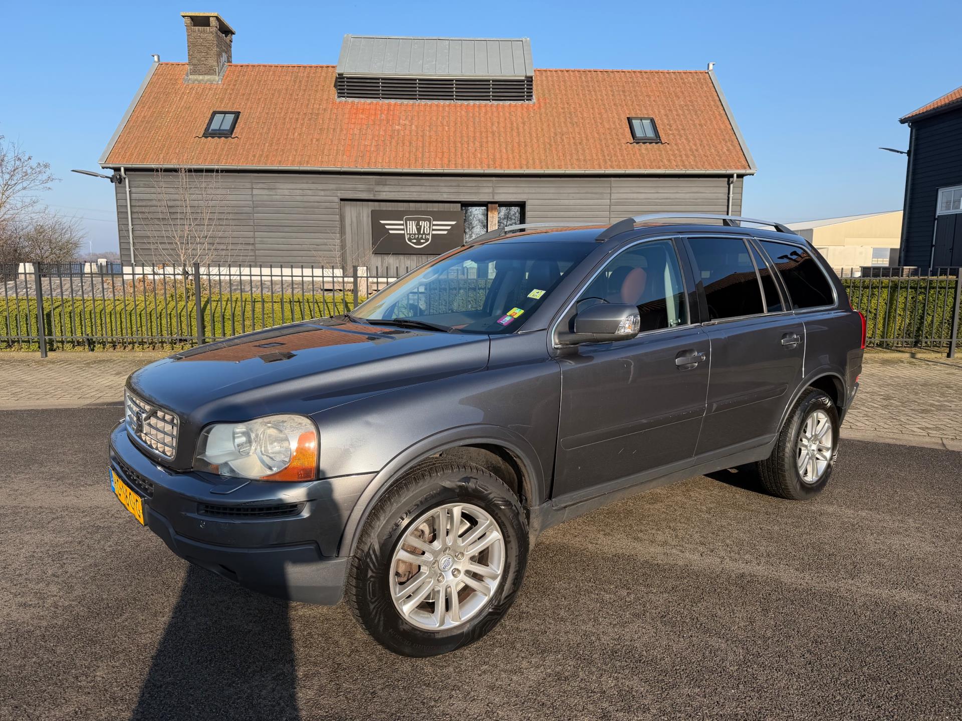 Volvo Xc90 3.2 AWD SPORT AUTOMAAT 7 -PERSOONS AIRCO/ECC NAVI 2007 - voorkant