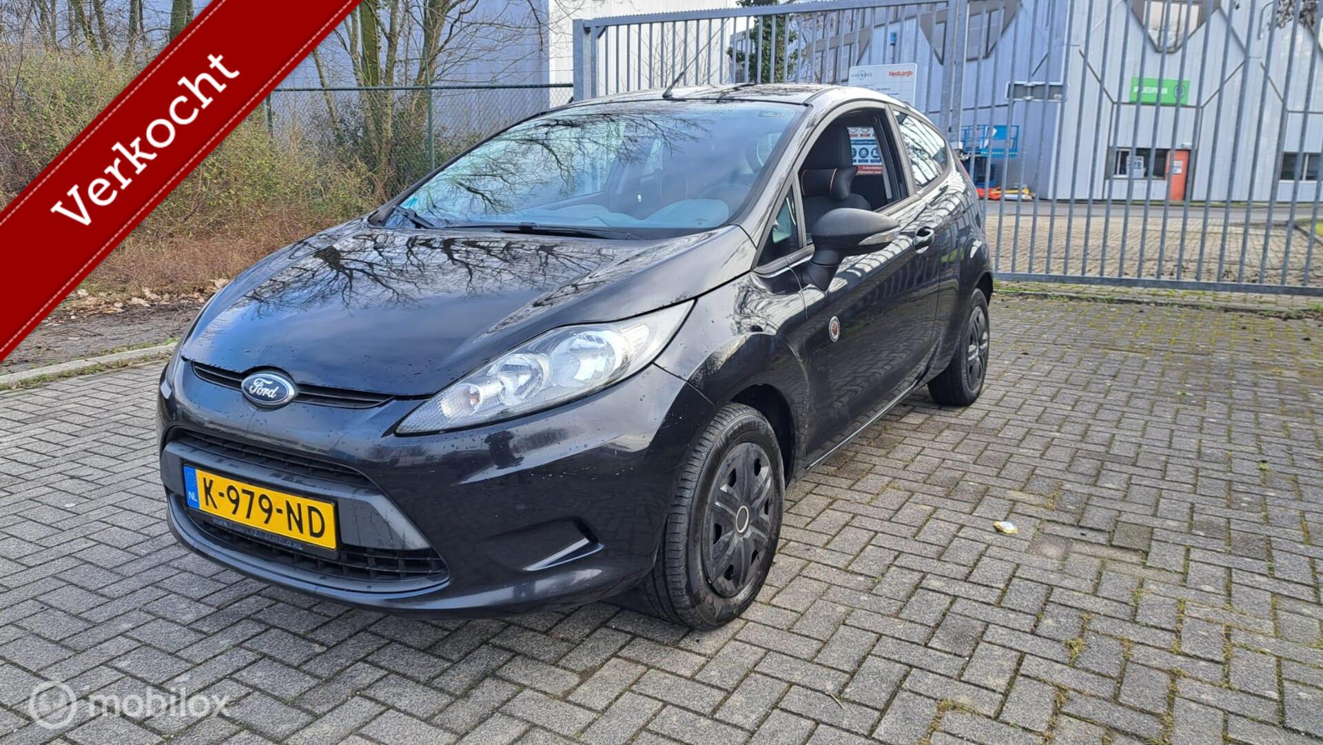 Ford Fiesta 1.25 Trend 2010 - voorkant