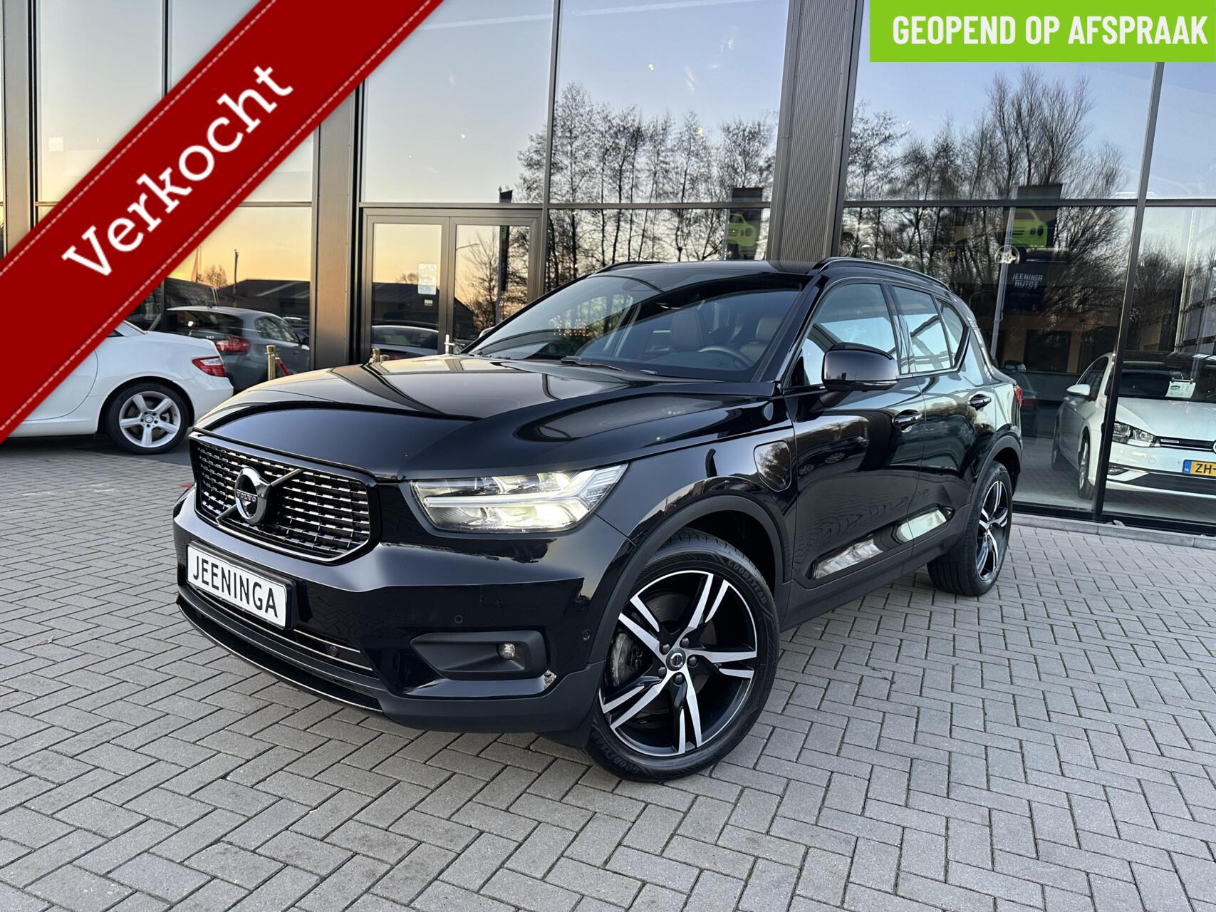 Volvo XC40 T5 R design PlugInHybride|360Camera|Leer|Memory 2021 - voorkant