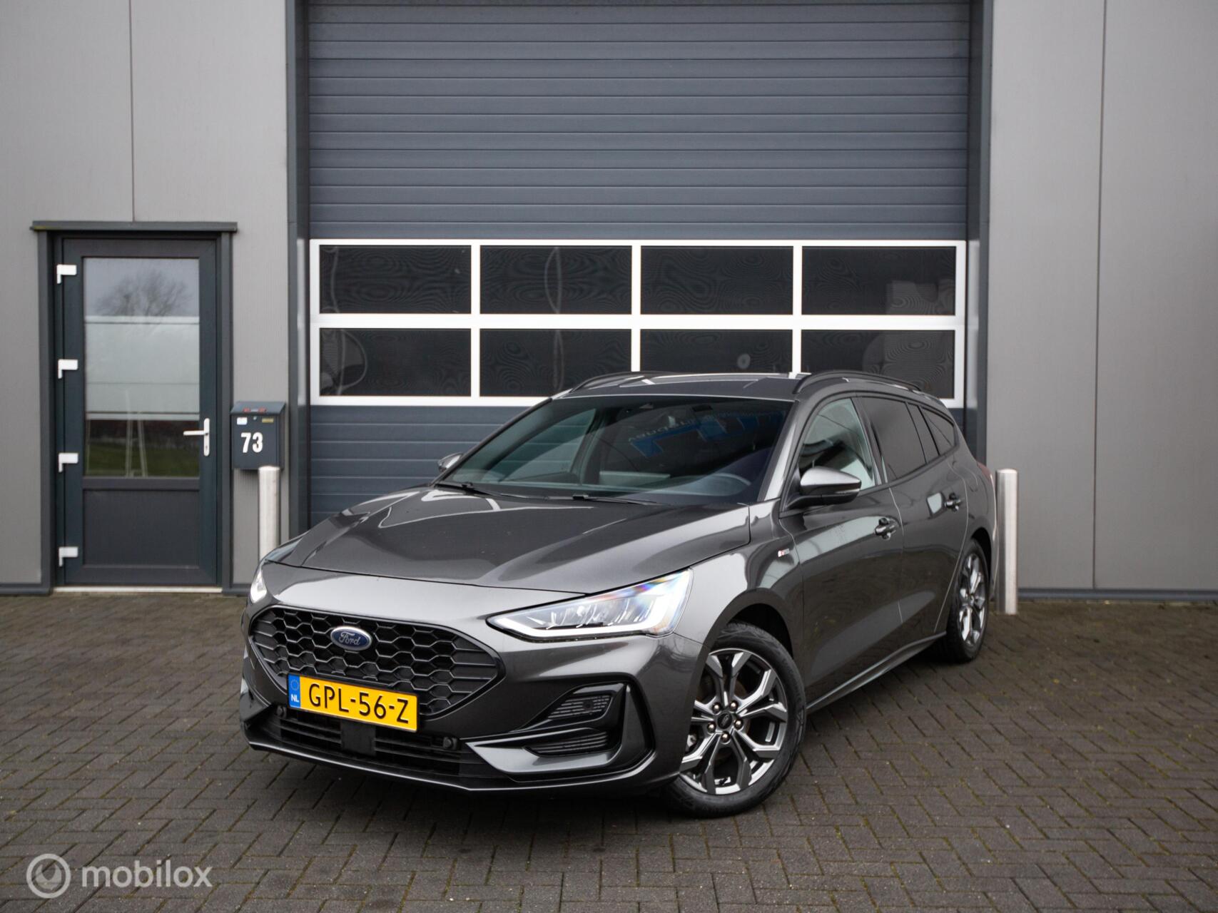 Ford Focus 1.0 EcoBoost Hybrid ST Line 2024 - voorkant
