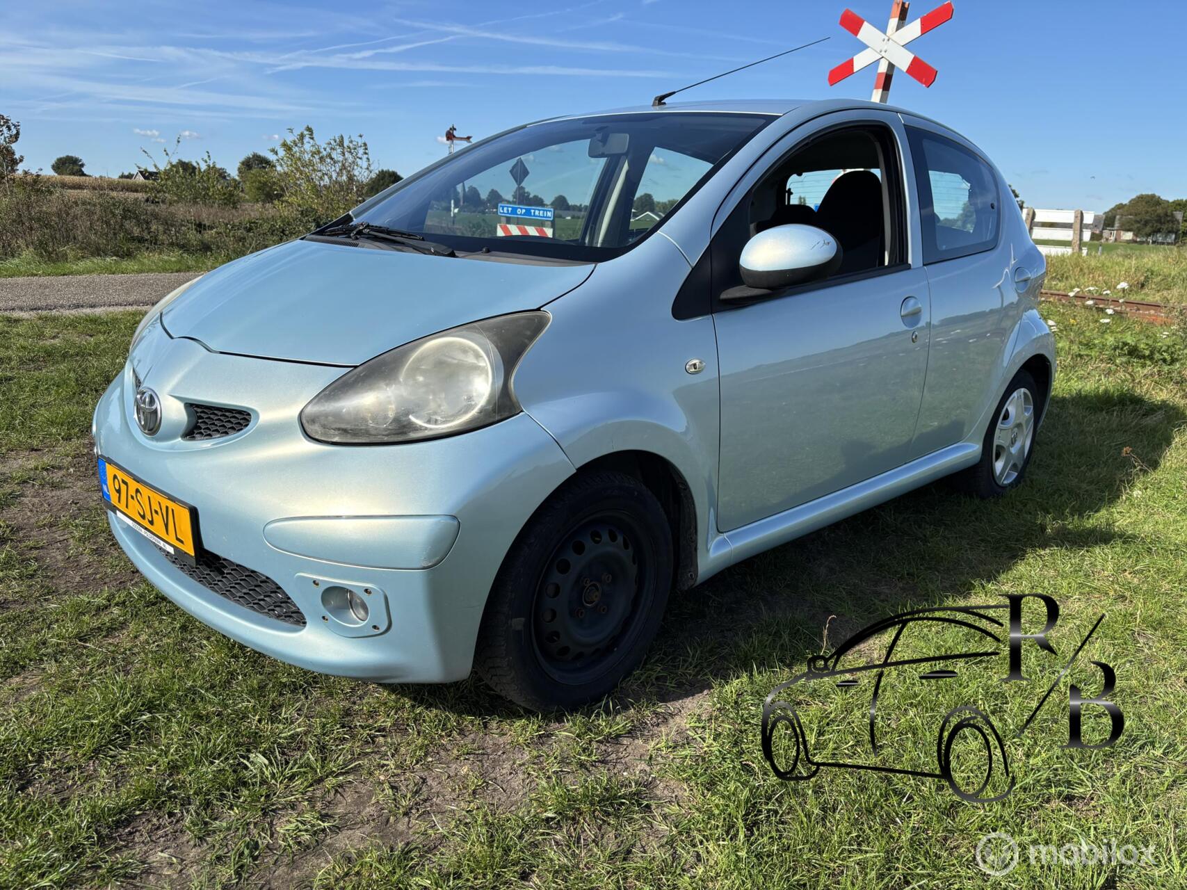 Toyota Toyota Aygo 1.0-12V Sport AIRCO INRUILKOOPJE ZO MEE!!!! 2006 - voorkant
