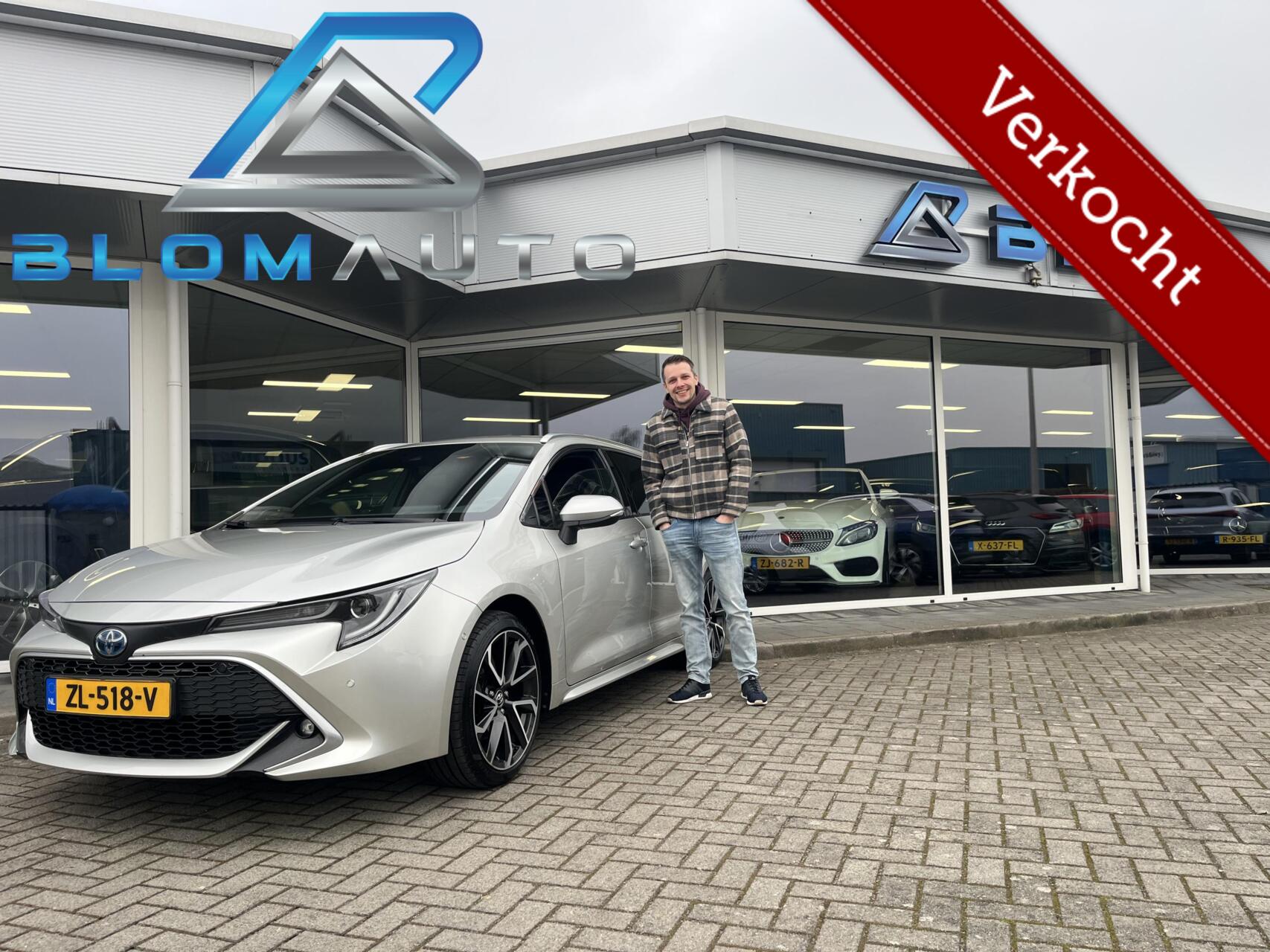 Toyota Toyota Corolla 2.0 Hybrid 184PK JBL+ACC+TREKH 2019 - voorkant