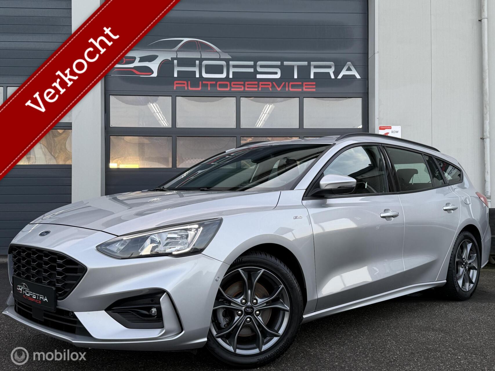 Ford Focus 1.0 EcoBoost ST Line Camera Winterpack Carplay 2020 - voorkant