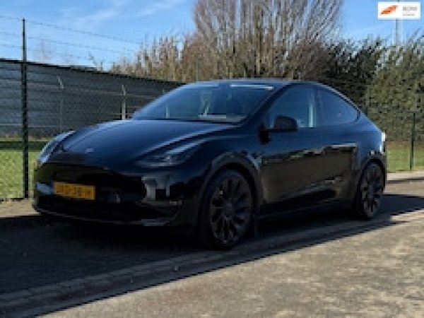 Tesla Model Y Performance AWD 75 kWh 2023 - voorkant