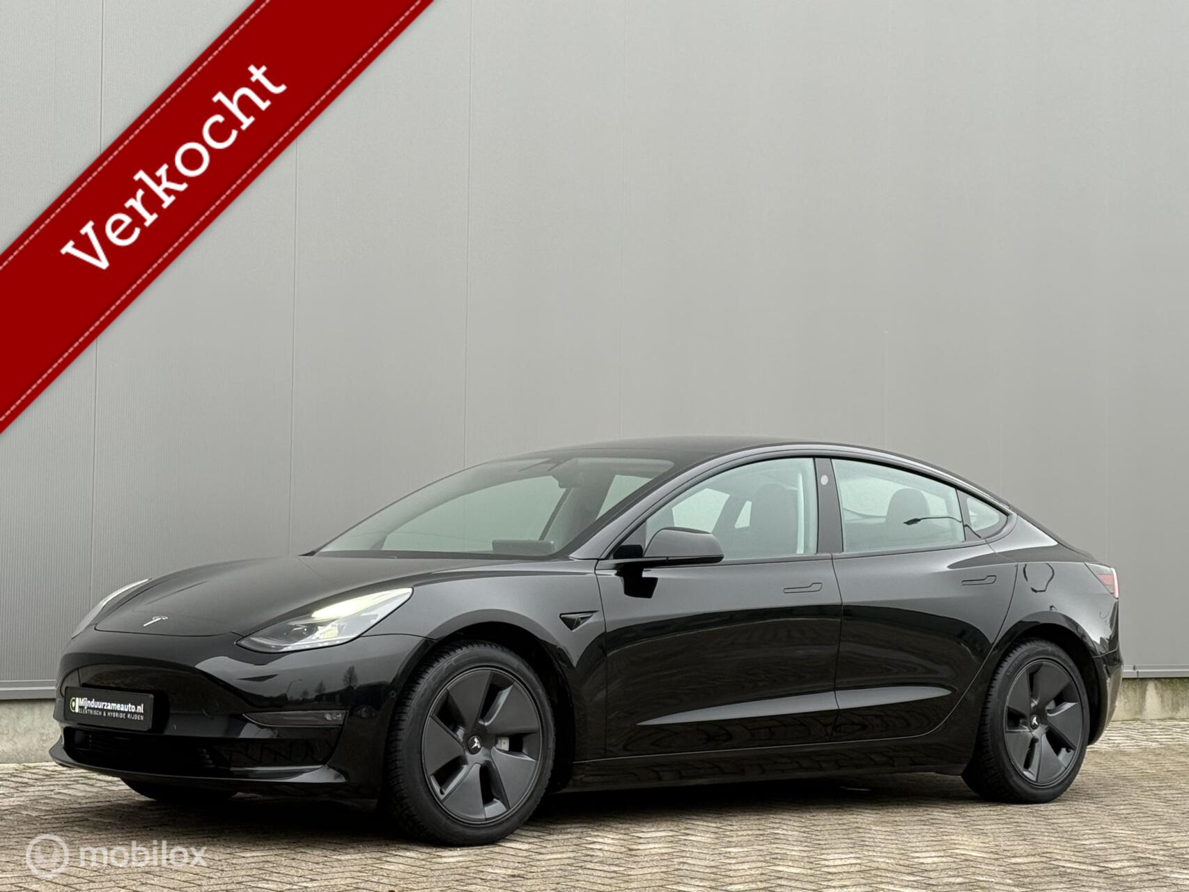 Tesla Model 3 Long Range SOH 93 % - Facelift - Trekhaak - 1ste 2020 - voorkant