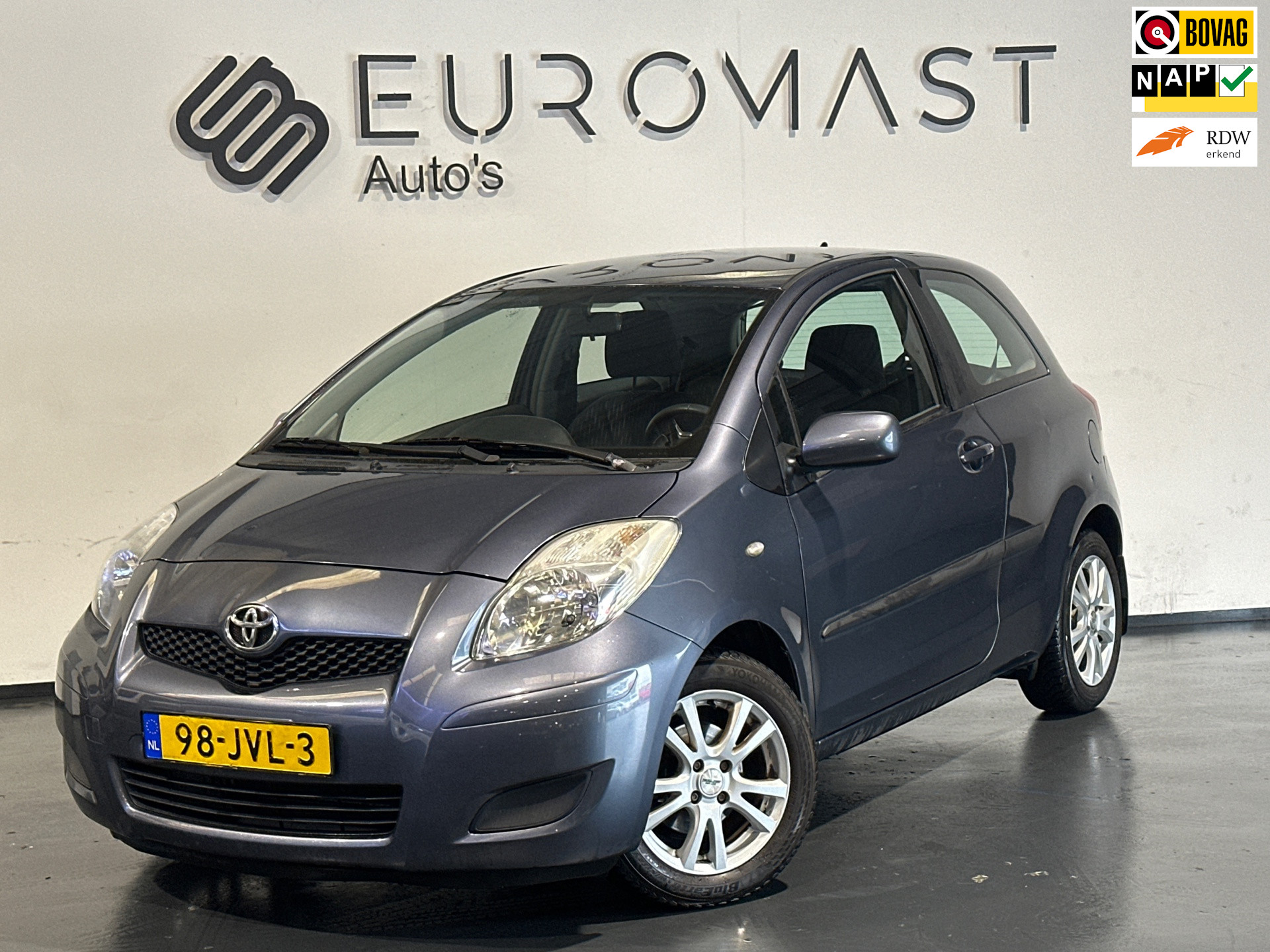 Foto van TOYOTA TOYOTA YARIS
