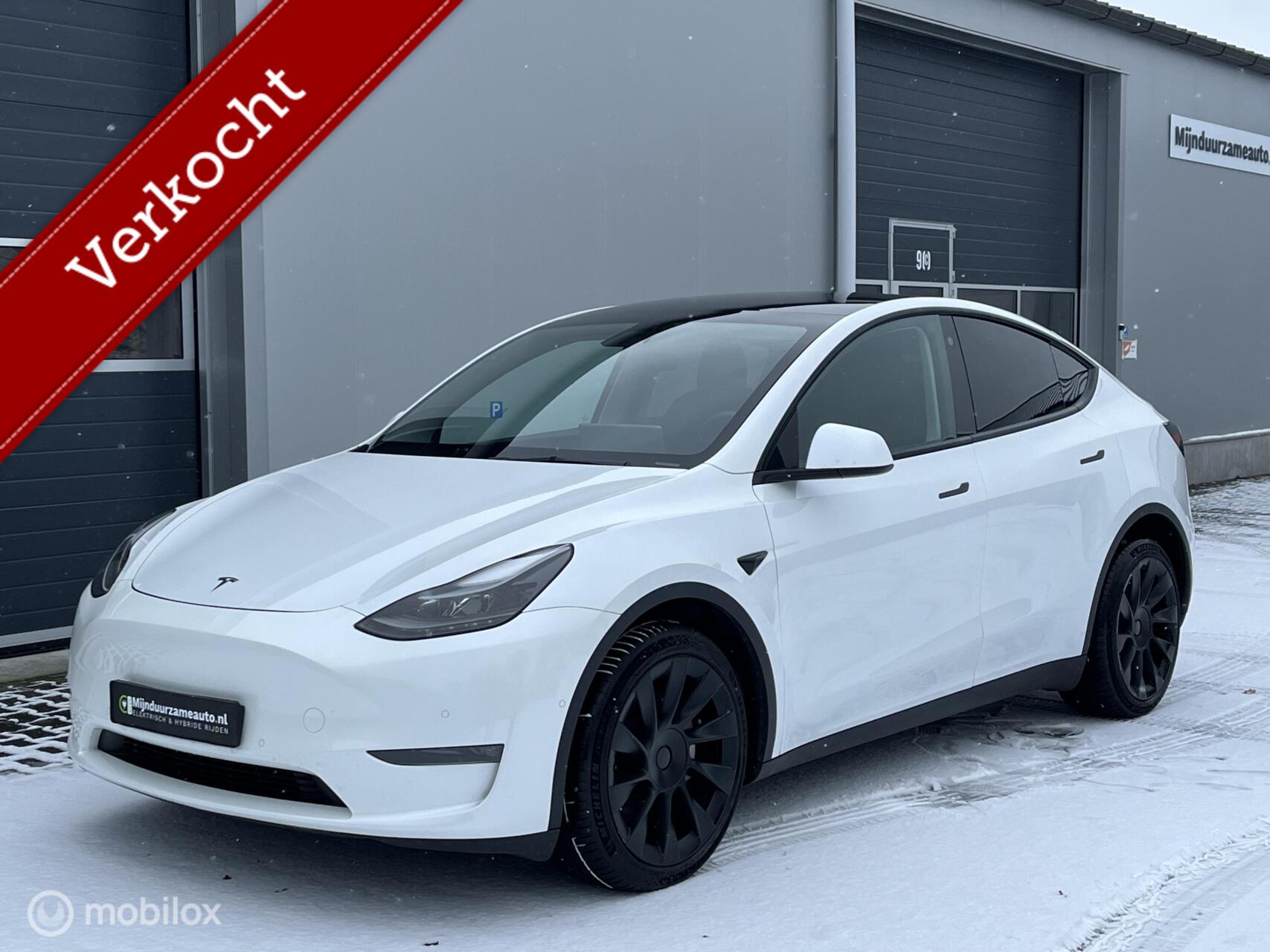 Tesla Model Y Long Range AWD - incl. BTW - FSD - Trekhaak 2021 - voorkant