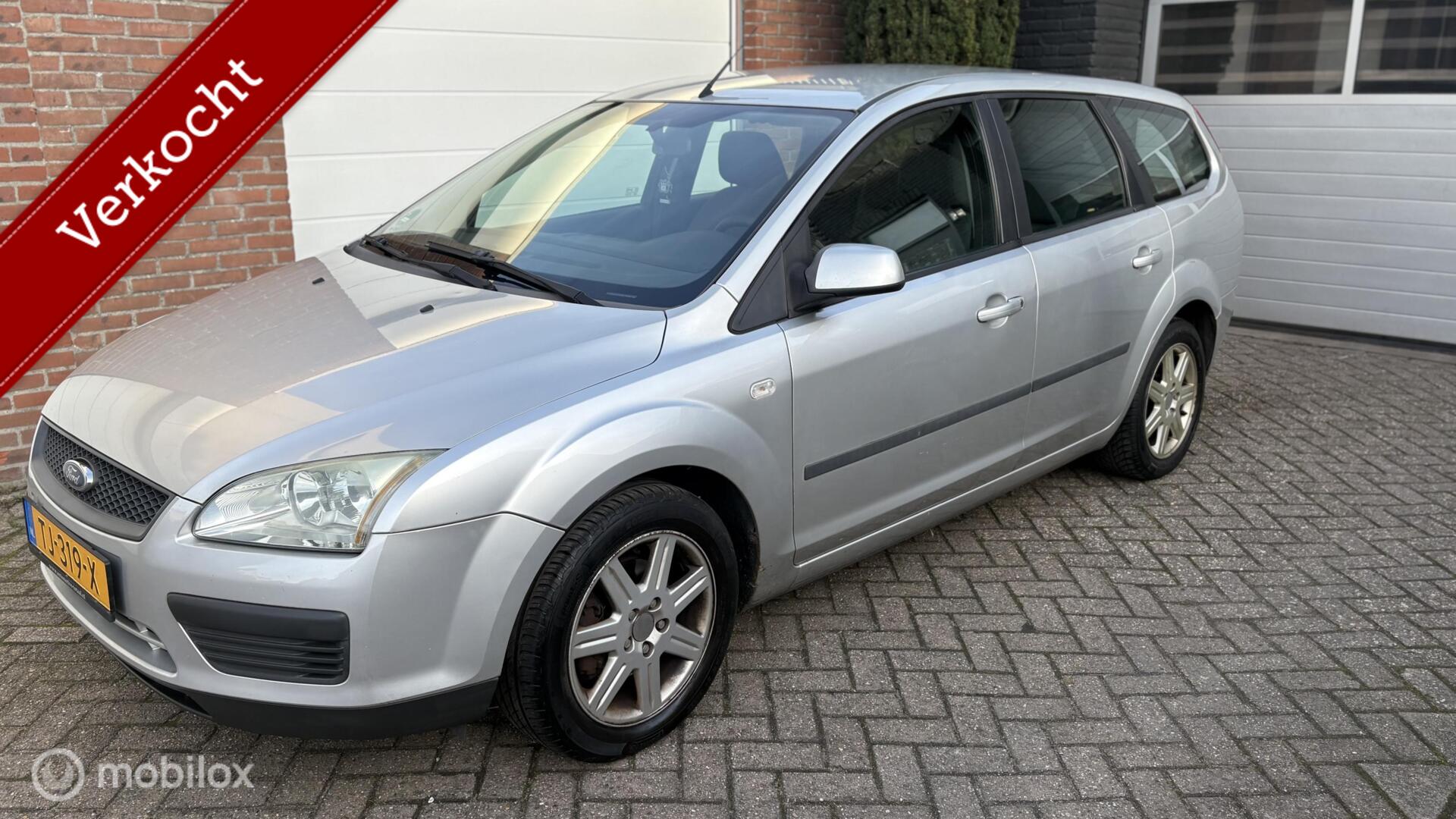 Ford Focus 1.6-16V Ambiente 2006 - voorkant