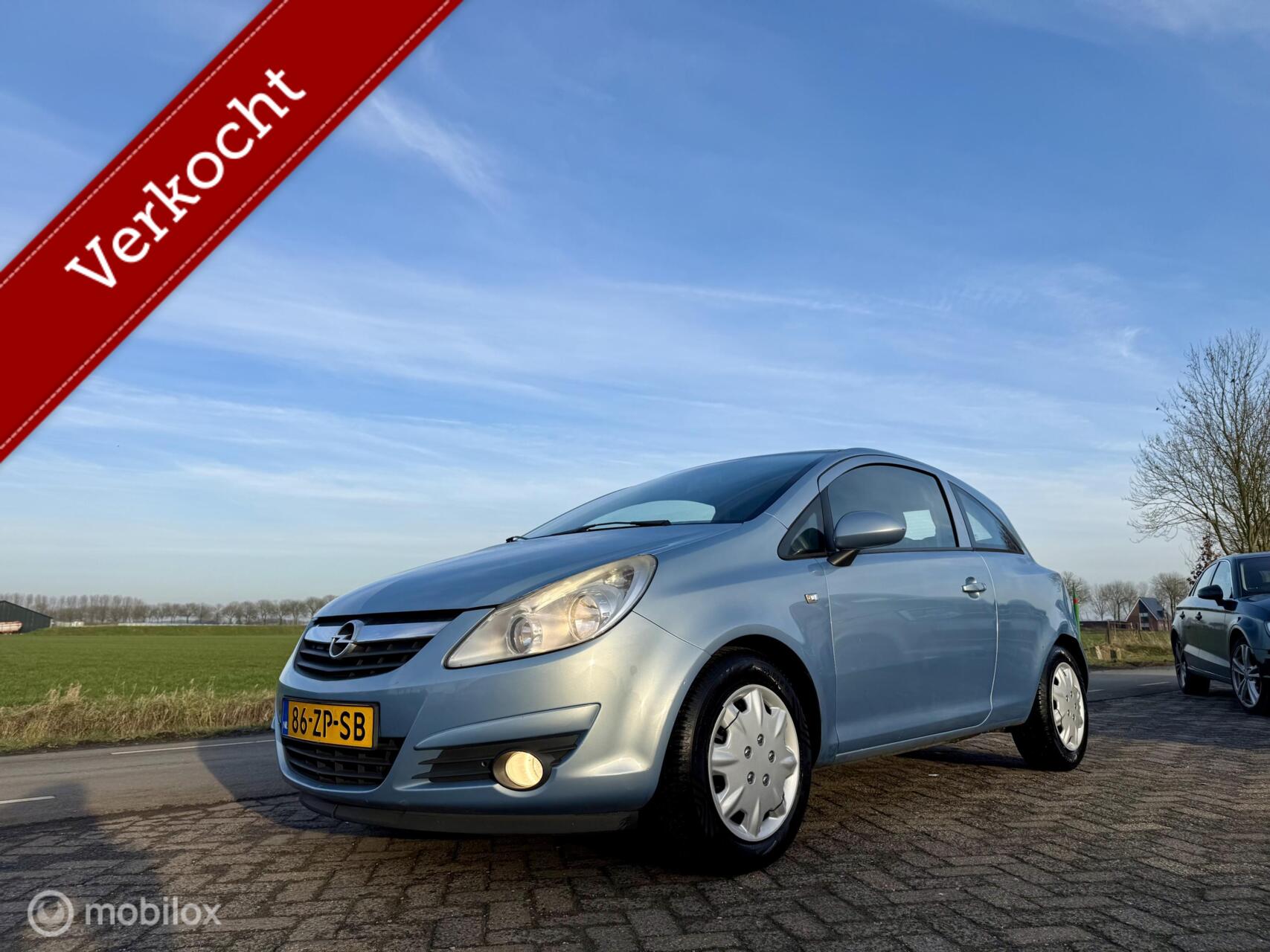Opel Corsa 1.2-16V Business, BJ 2008, APK Jan 2027, Airco 2008 - voorkant