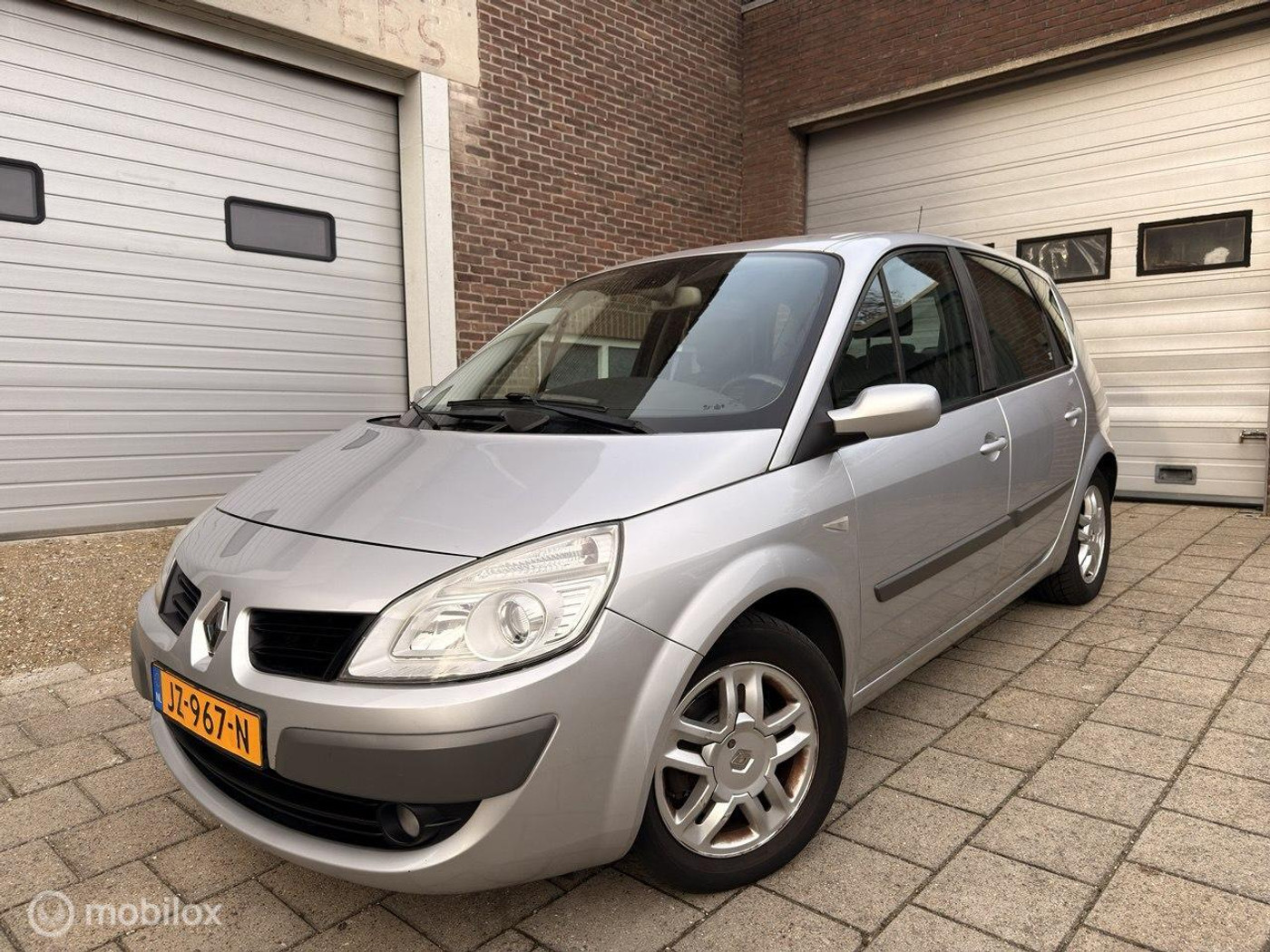 Foto van RENAULT MEGANE SCENIC