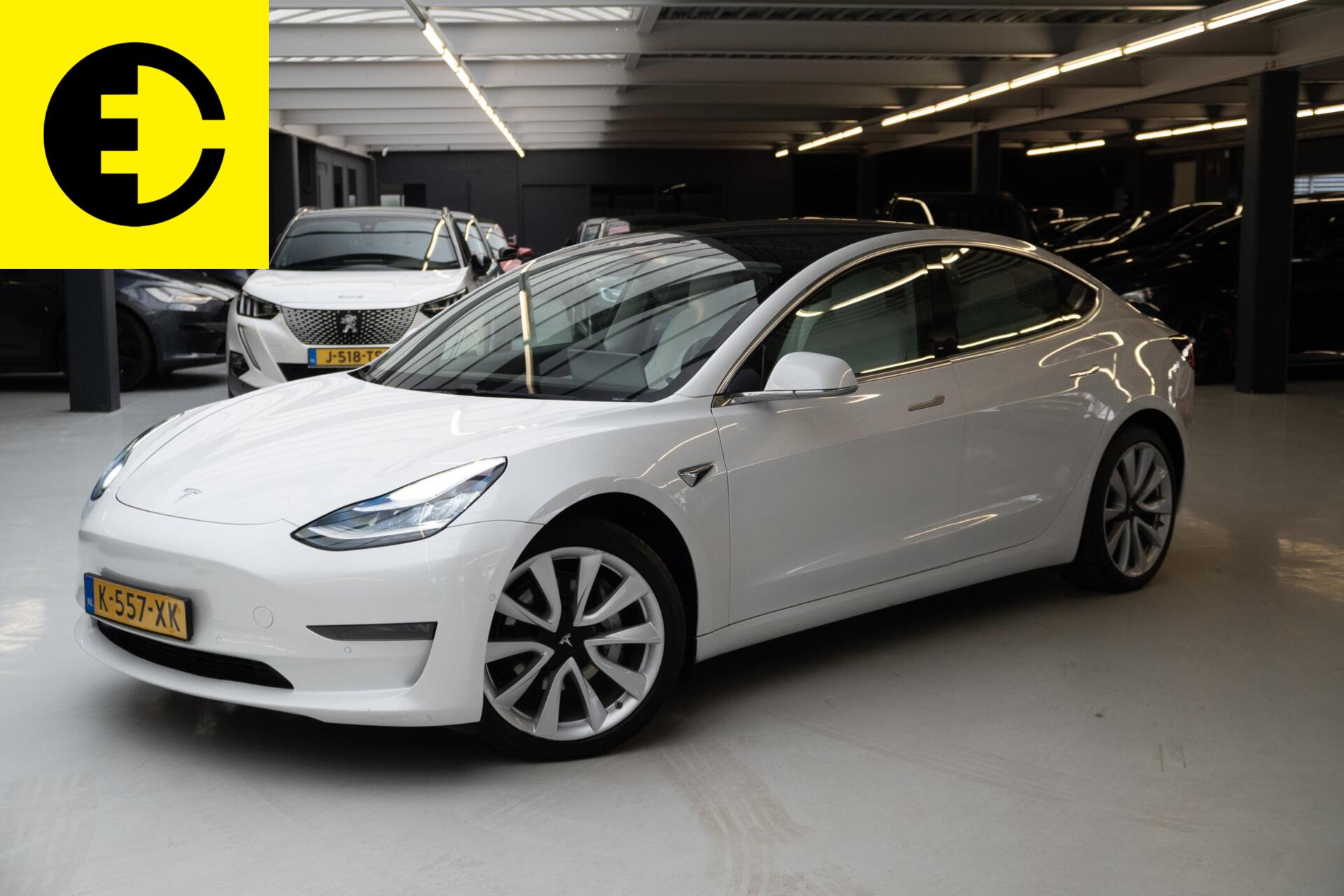 Tesla Model 3 Long Range AWD 75 kWh |92% SOH | Witte bekleding | Premium audio 2020 - voorkant