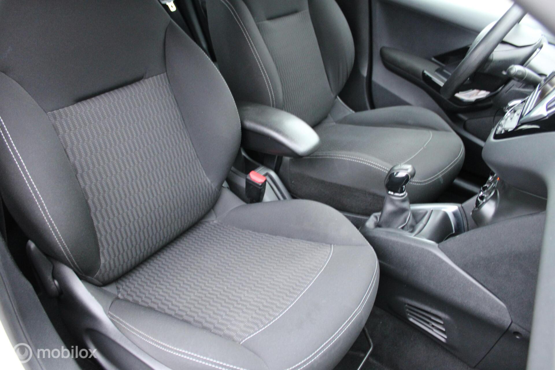 Foto van Peugeot 208