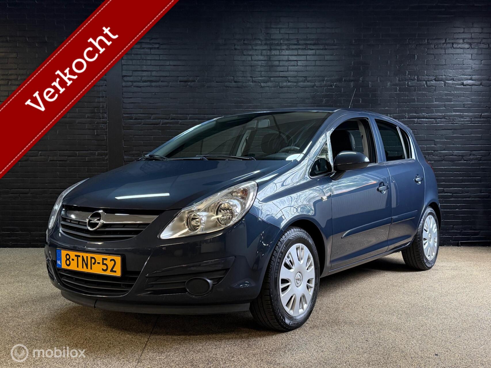 Opel Corsa 1.2-16V Essentia Automaat | 5 Deurs | Trekhaak 2007 - voorkant