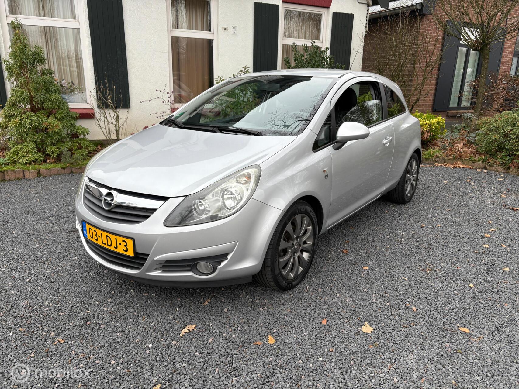 Foto van OPEL CORSA