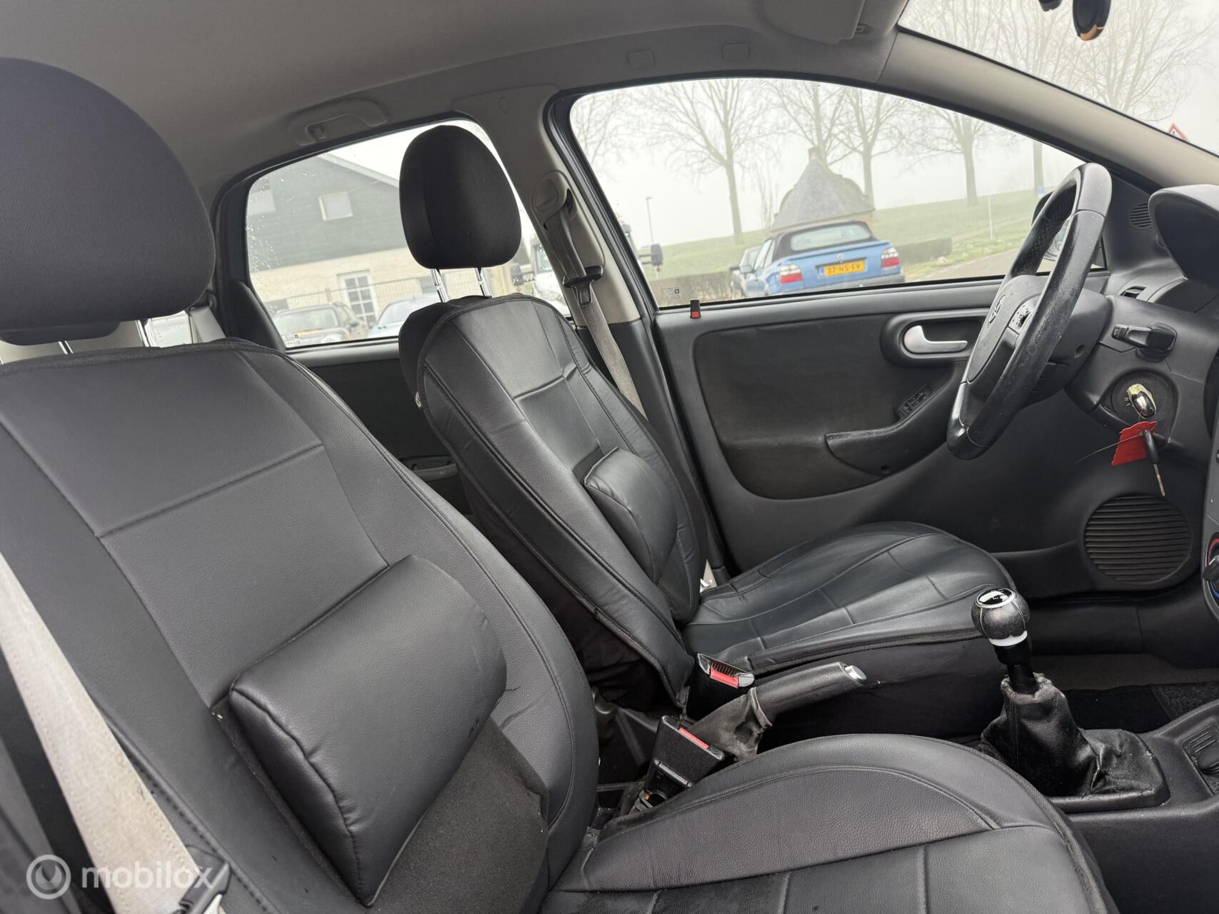 Foto van Opel Corsa-c