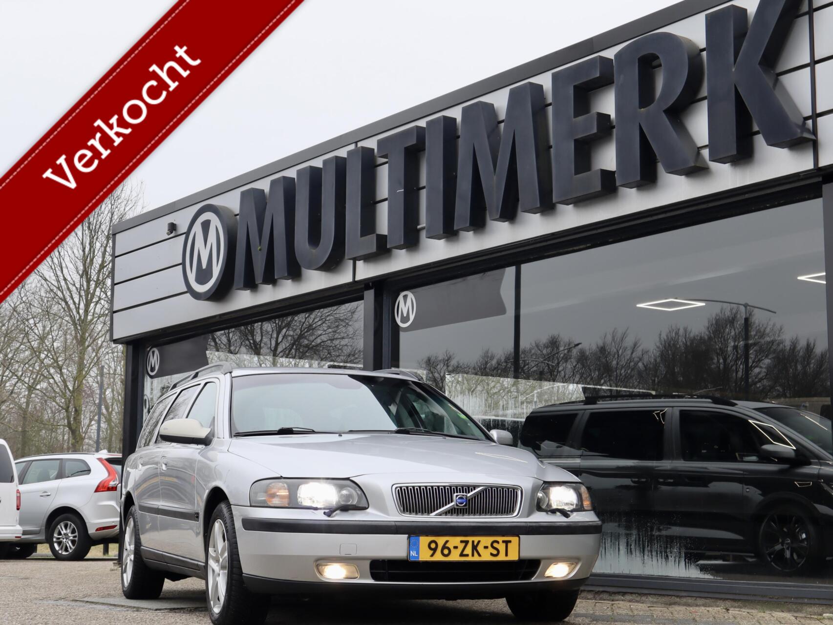 Volvo V70 2.5 T AWD Summum Automaat 2004 - voorkant