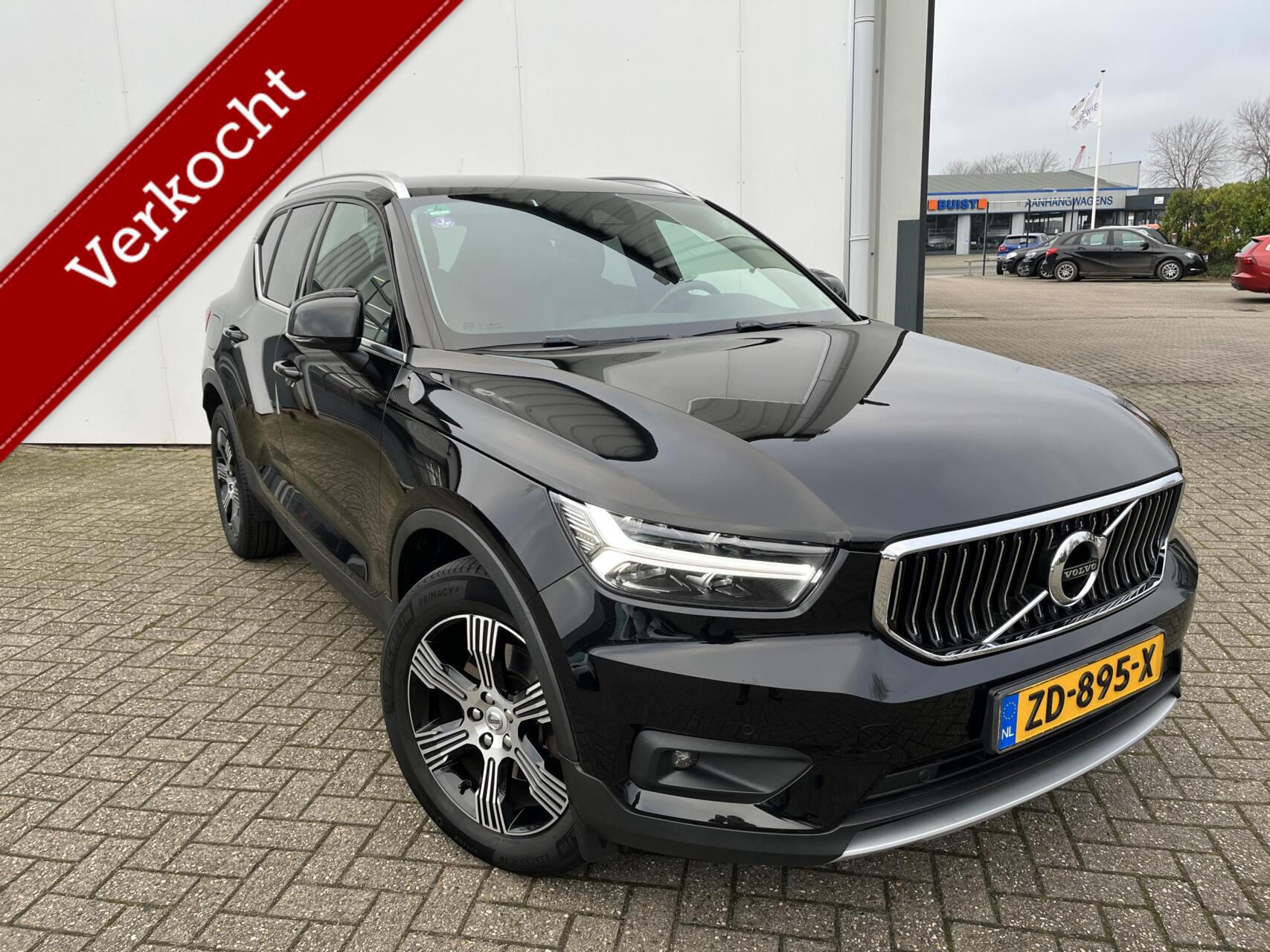 Volvo XC40 T4 Automaat|ACC|Apple CarPlay|Trekhaak|Standkachel|Full LED|Stoel/stuurverw.| 2019 - voorkant
