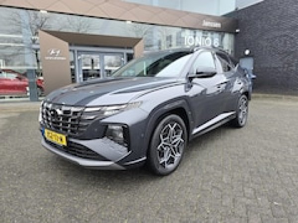 Hyundai Tucson 1.6 T-GDI PHEV PrSky 2021 - voorkant