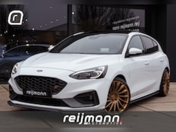 Ford Focus 2.3 EcoBoost ST-3 2020 - voorkant