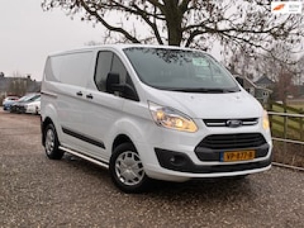 Ford Transit Custom 270 2.2 TDCI L1H1 Trend 2015 - voorkant