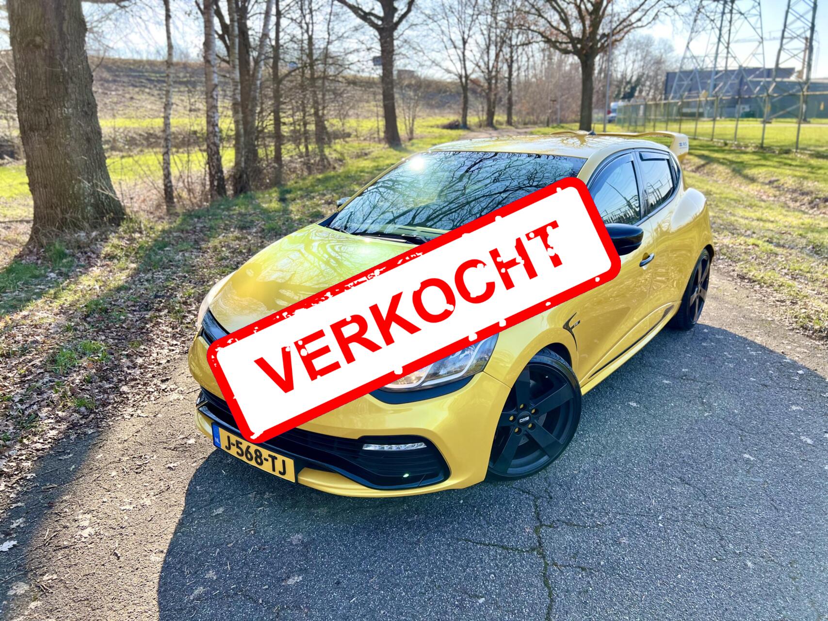 Renault Clio RS 1.6 200PK Leder Stoel.vw Camera Cruise ✔️ 2013 - voorkant