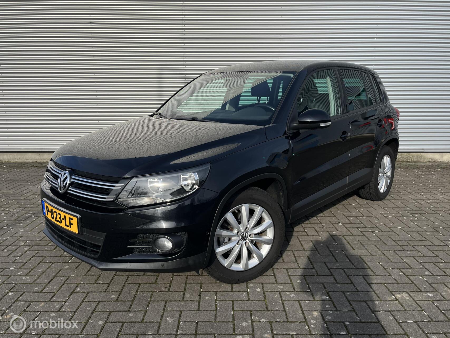 Volkswagen Tiguan 1.4 TSI Easyline | Navi | Climate | Trekhaak | 2011 - voorkant