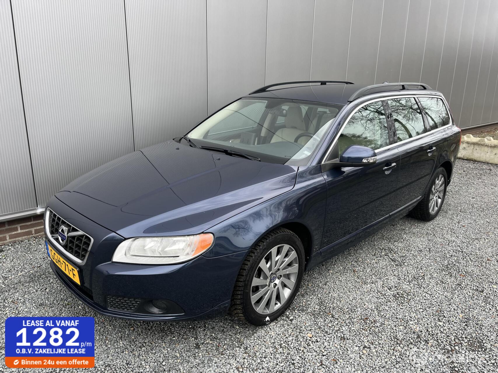 Volvo V70 2.0T Momentum lees tekst 2011 - voorkant