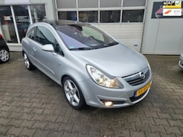 Opel Corsa 1.2-16V Sport 2007 - voorkant