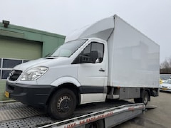 Mercedes-Benz Sprinter 313 2.2 CDI 432 HD 2013 - voorkant