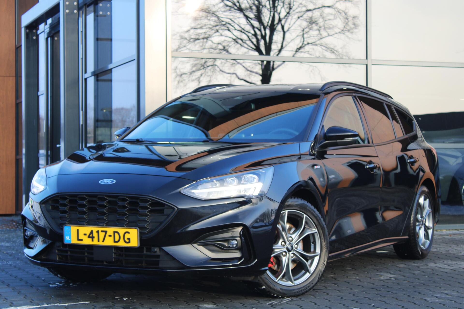 Ford Focus 1.5 Automaat ST-Line | LED | Winterpakket 2020 - voorkant