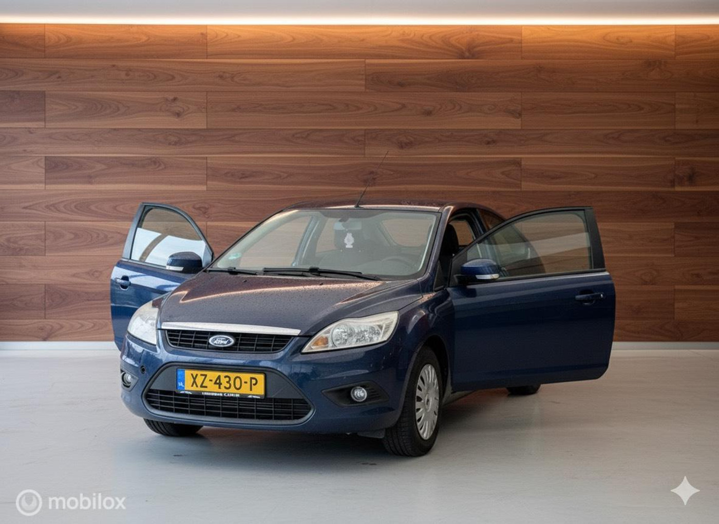 Ford Focus 1.4 Trend  -  Perfecte auto 2010 - voorkant