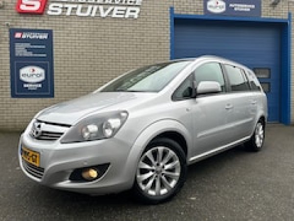 Foto van Opel Zafira