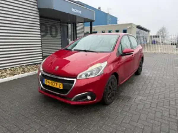 Peugeot 208 1.2 PureTech Blue Lion 2017 - voorkant