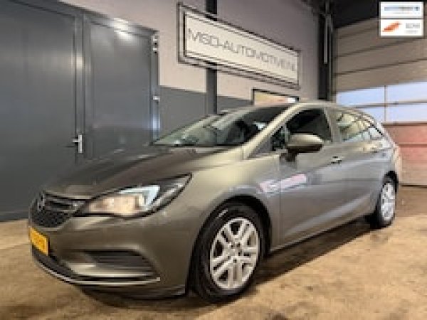 Opel Astra 1.0 Online Edition 2017 - voorkant