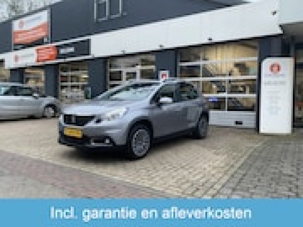 Peugeot 2008 1.2 PureTech Blue Lion 2018 - voorkant
