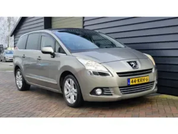 Foto van Peugeot 5008