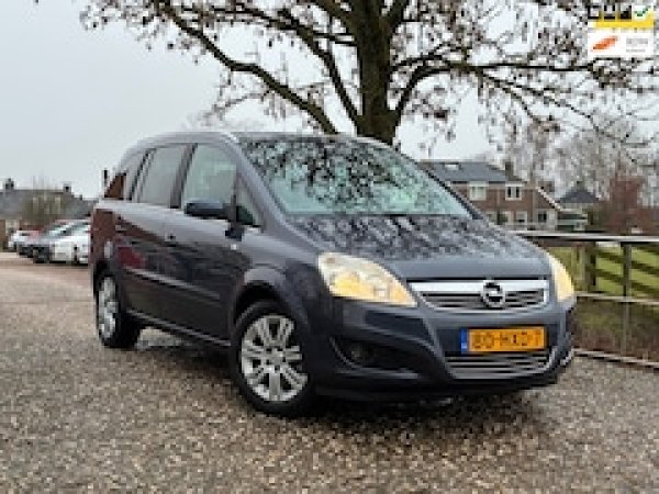 Foto van Opel Zafira