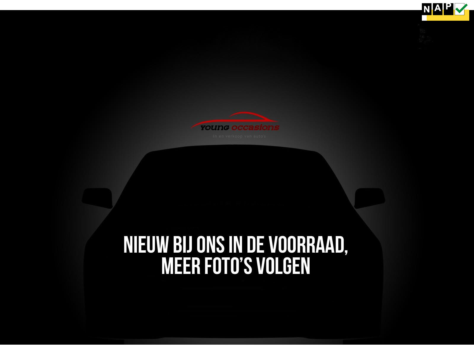 Opel Astra 1.2 Design & Tech|NAVI|ECC|DAB+|LED|CAMERA 2021 - voorkant