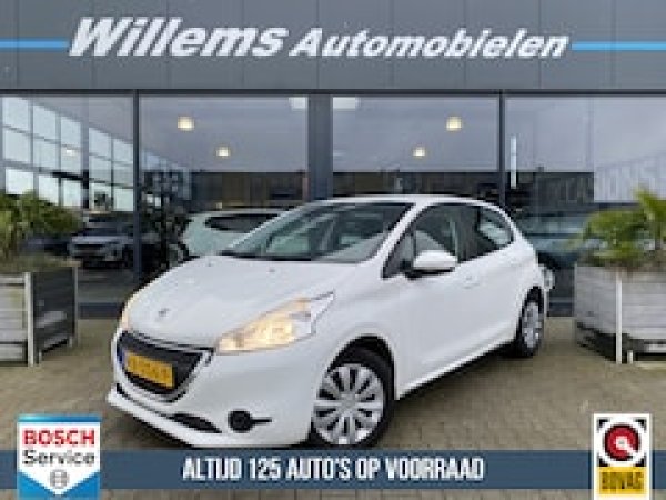 Peugeot 208 1.2 VTi Access 2014 - voorkant