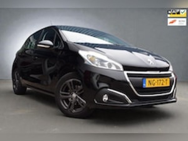 Peugeot 208 1.2 PureTech Blue Lion 2017 - voorkant