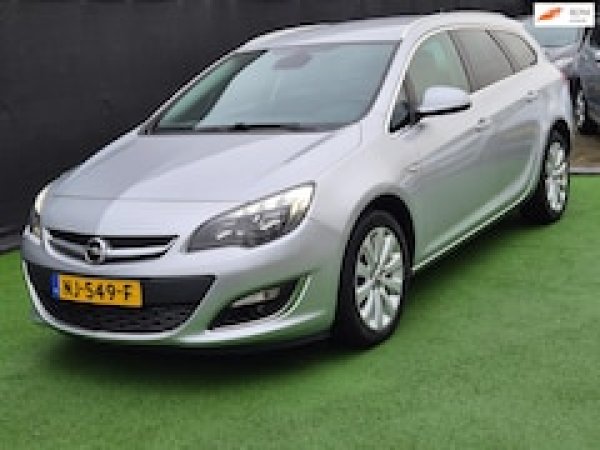 Opel Astra 1.4 Edition 2016 - voorkant
