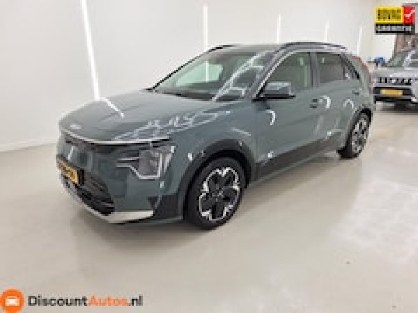 Kia Niro DynamicPlusLine 64.8 kWh 2023 - voorkant