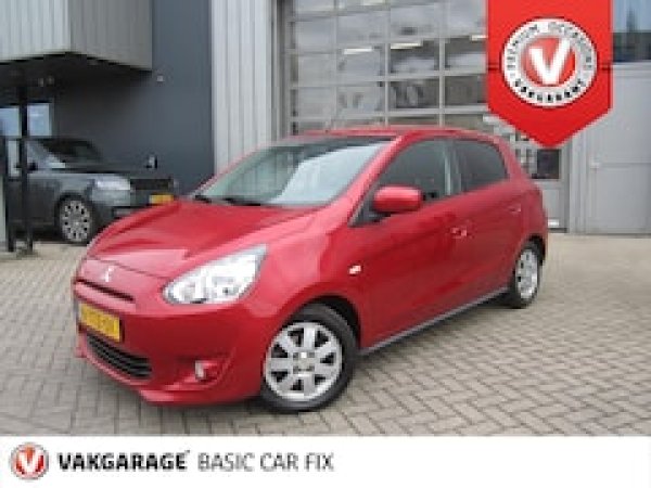 Foto van Mitsubishi Space Star
