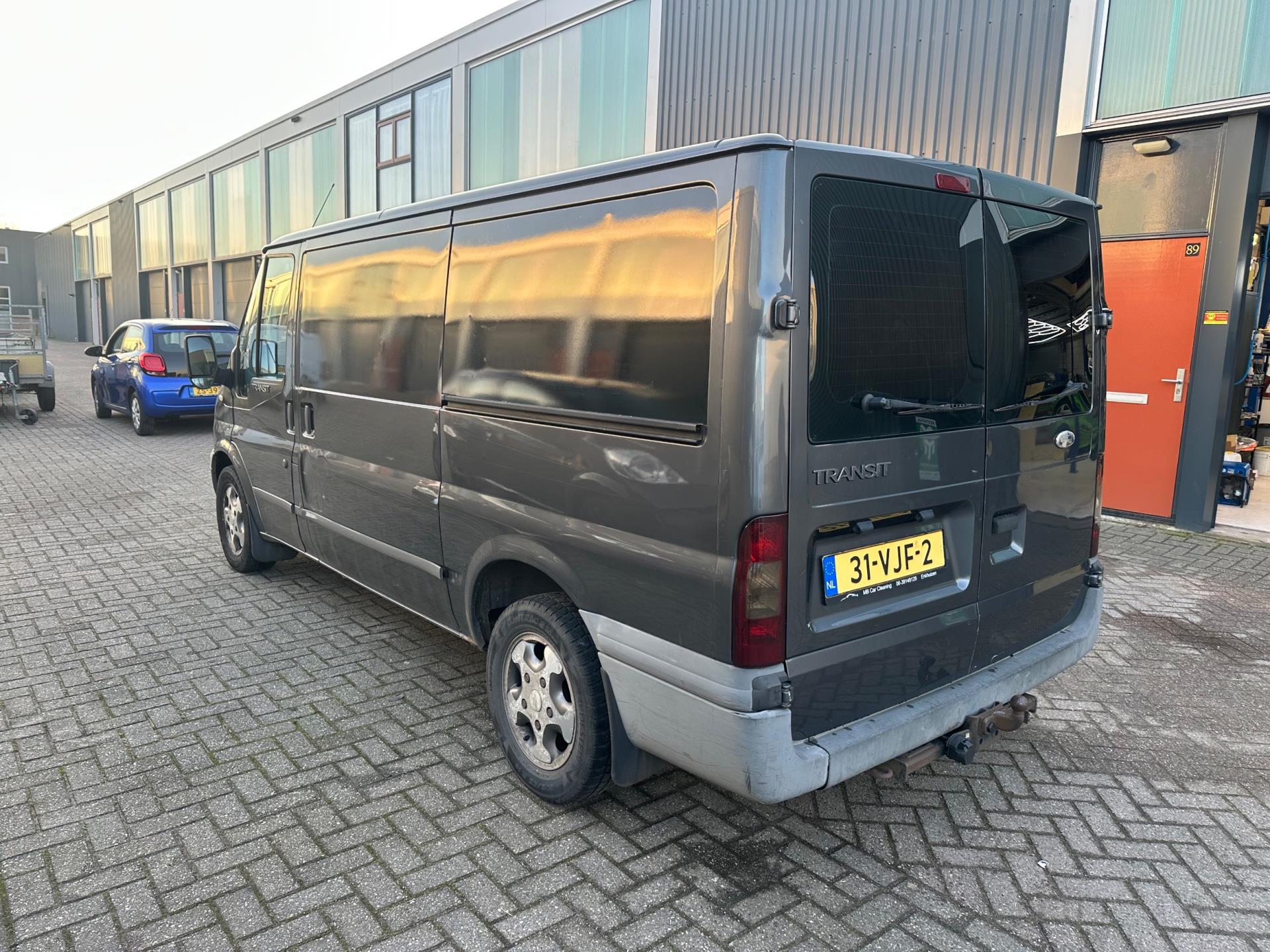 Foto van Ford Transit 280m FD Van 85 LR 4.23
