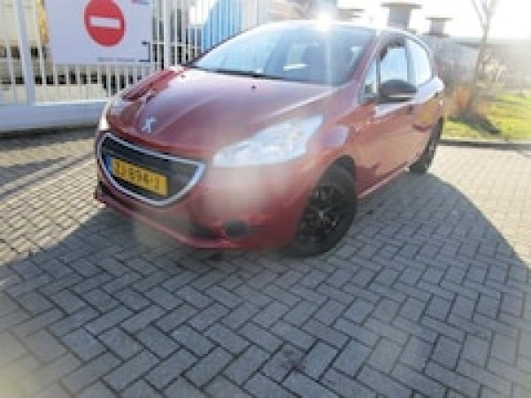 Peugeot 208 1.0 VTi Access 2013 - voorkant