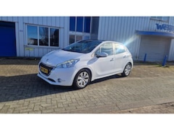 Peugeot 208 1.4 VTi Allure 2013 - voorkant