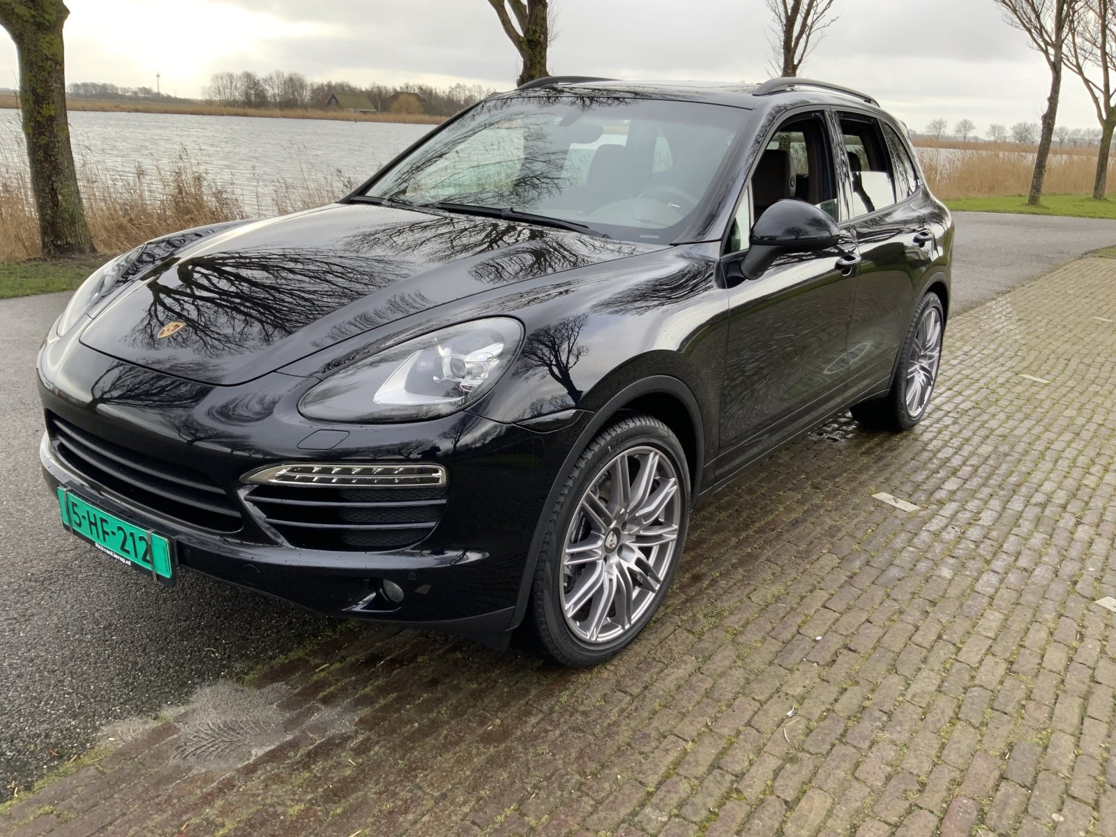 Porsche Cayenne 3.6 2012 - voorkant