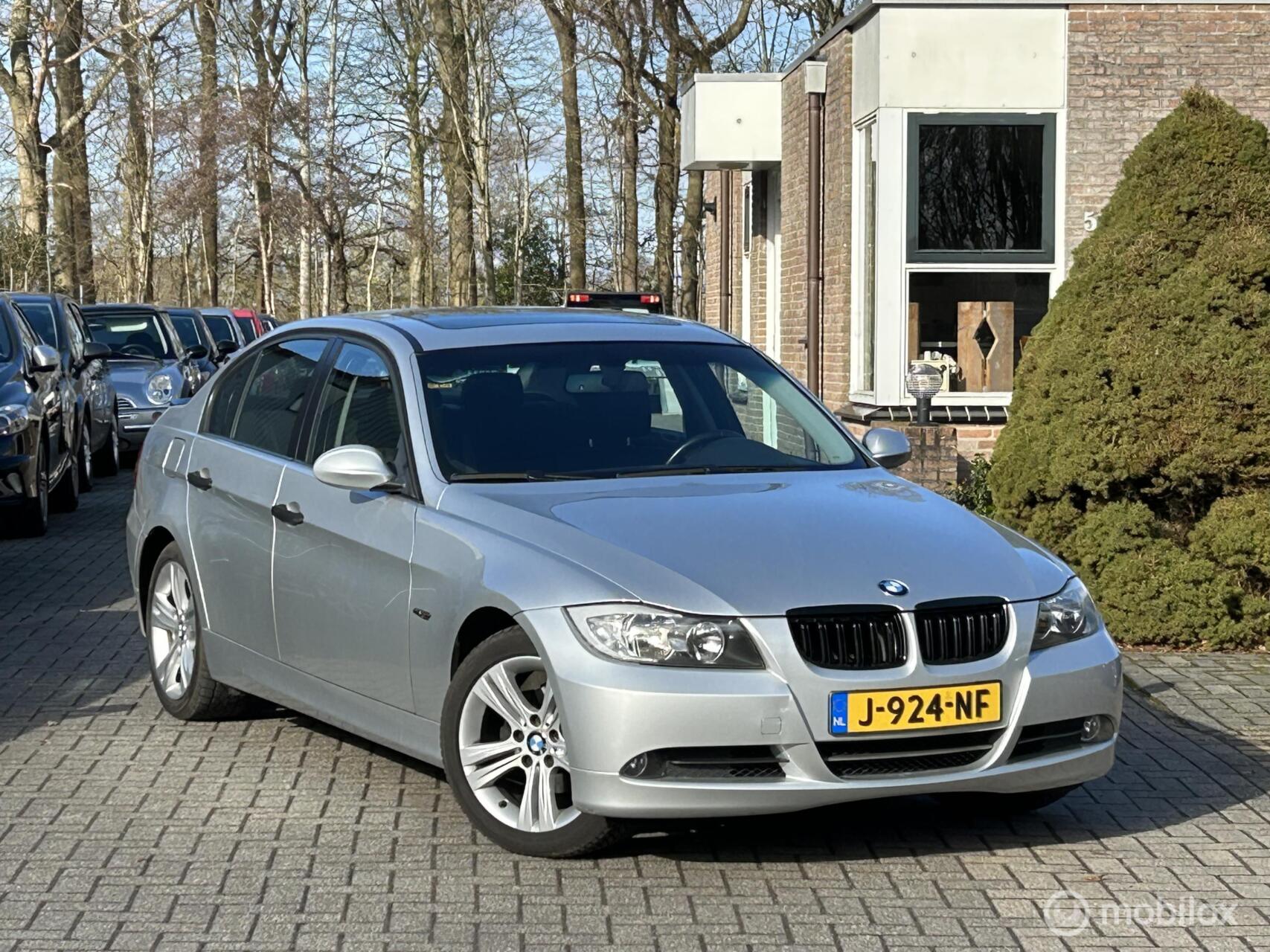 Foto van BMW 3ER REIHE
