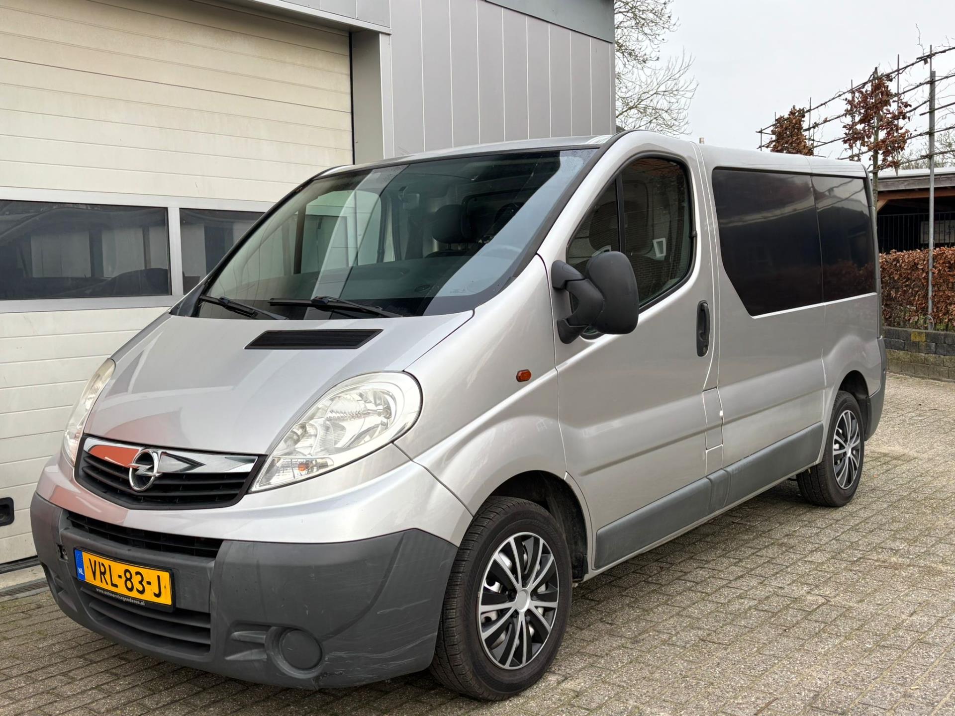 Opel Vivaro 2.0i L1H1 2008 - voorkant